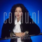 19-09-1985 Vicky Leandros at studio in Amsterdam.

[keywords]Posed, Half Length, Eyecontact, Smiling[/keywords]